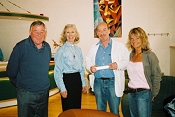 A group shot of the assembled Survivors cast and crew