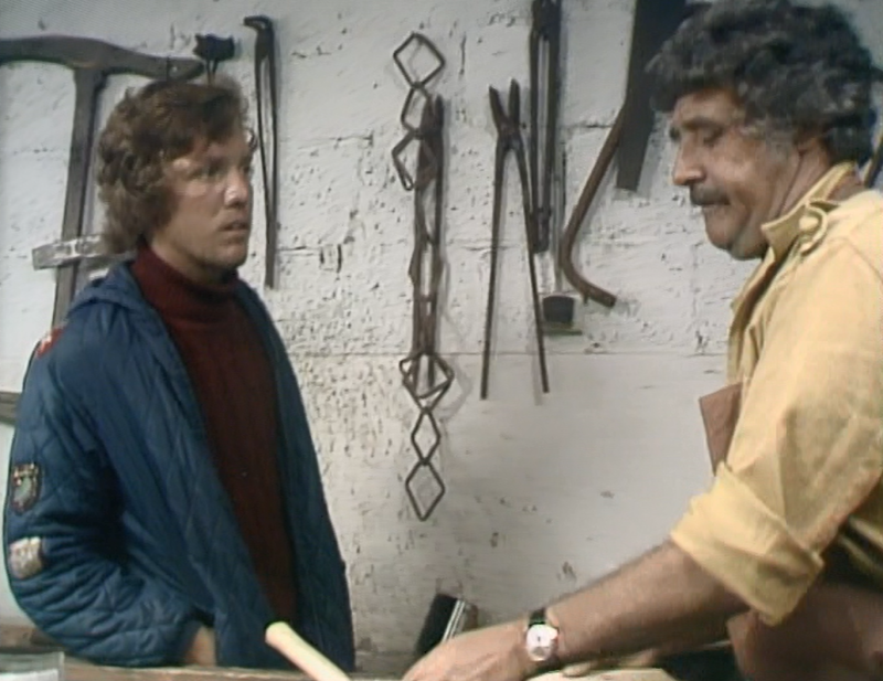 Roger Monk - Dave visits Jack who's knocking up an impromptu coffin in his workshop in New World
